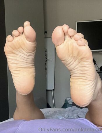 Sweet girl page leaked private photo uncensored HD quality