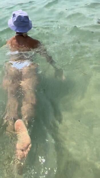 Sweet girl leaked private photo uncensored HD quality