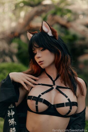 Sweetie fox  page leaked private photo uncensored HD quality