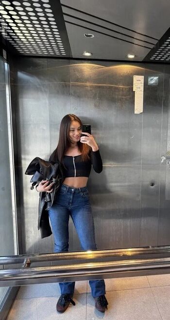 Sweetrossie page leaked private photo uncensored HD quality