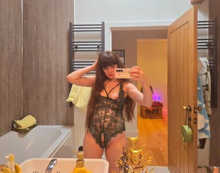 Sydney harwin page leaked private photo uncensored HD quality