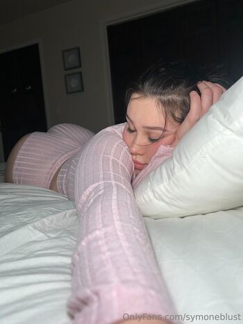 Symone blust leaked private photo uncensored HD quality