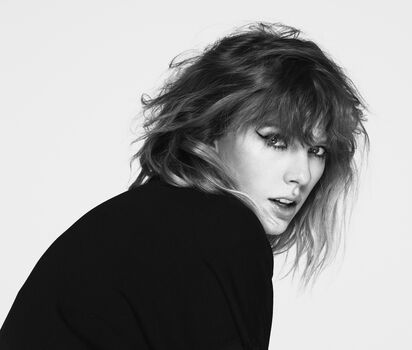Taylor swift  page leaked private photo uncensored HD quality
