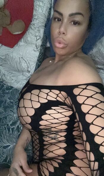 Tchikita leaked private photo uncensored HD quality