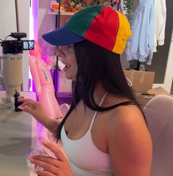 Thatgirlgatto page leaked private photo uncensored HD quality