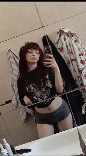 Theakaleina page leaked private photo uncensored HD quality