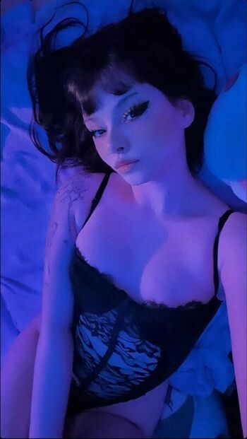 Theakaleina leaked private photo uncensored HD quality