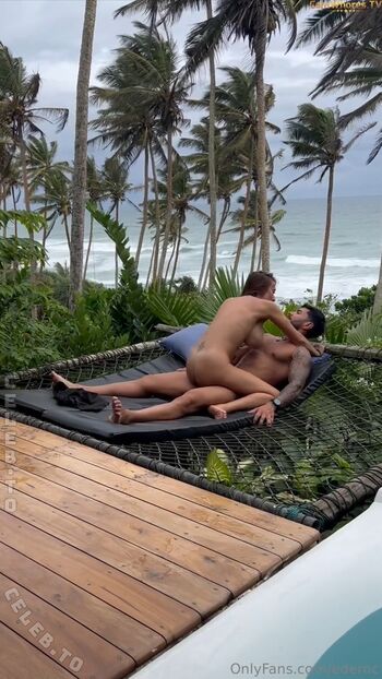 Travellara leaked private photo uncensored HD quality
