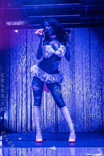 Tylaofficial leaked private photo uncensored HD quality