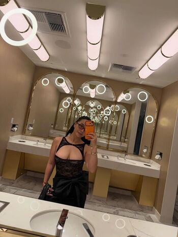 Uyangaram page leaked private photo uncensored HD quality