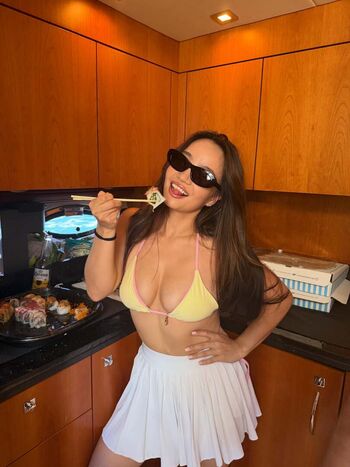 Uyangaram leaked private photo uncensored HD quality
