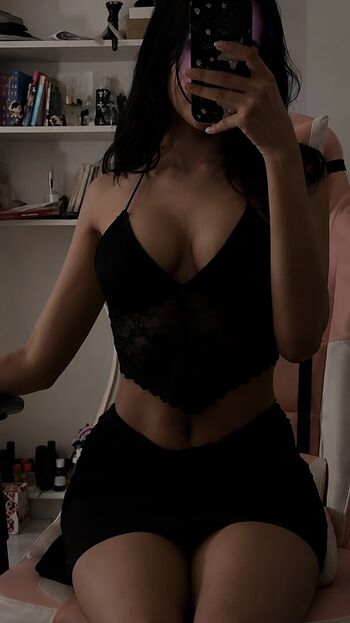 Vampliaaa leaked private photo uncensored HD quality