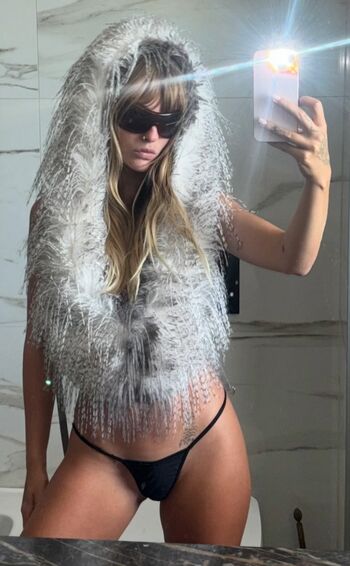 Victoria de angelis leaked private photo uncensored HD quality