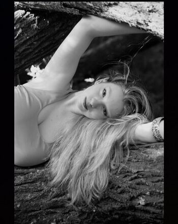Victoriaramxs  page leaked private photo uncensored HD quality