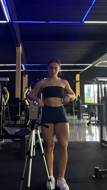 Vitoria caliman leaked private photo uncensored HD quality