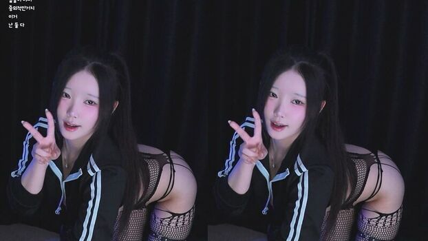 W   n leaked private photo uncensored HD quality
