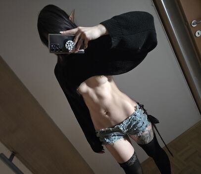 Weeniestwee leaked private photo uncensored HD quality