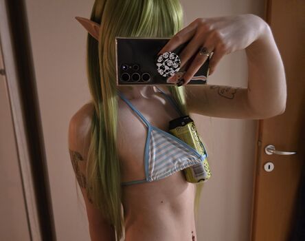 Weeniestwee leaked private photo uncensored HD quality