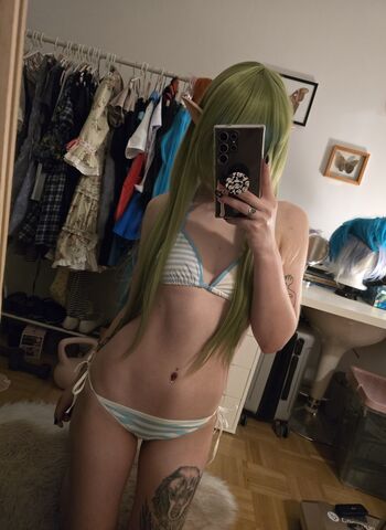 Weeniestwee leaked private photo uncensored HD quality