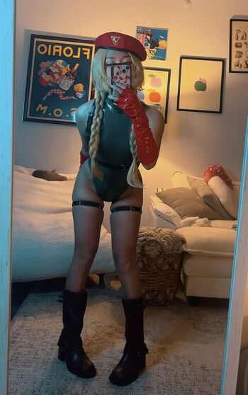 Weirdfishesbyradiohead leaked private photo uncensored HD quality