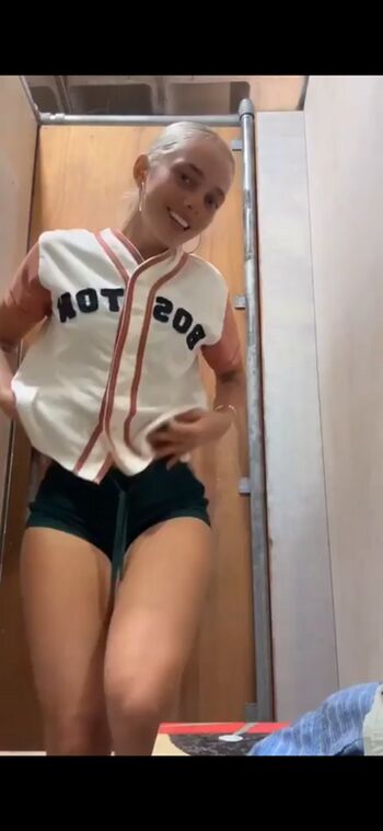 Who is this  page leaked private photo uncensored HD quality