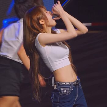 Womenk pop page leaked private photo uncensored HD quality