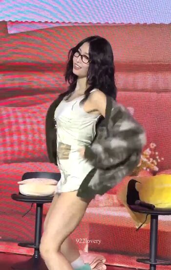 Womenk pop leaked private photo uncensored HD quality