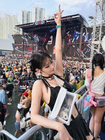 Woohyeon leaked private photo uncensored HD quality