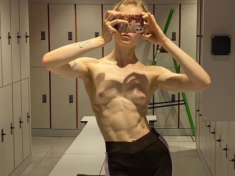 Wowbryn page leaked private photo uncensored HD quality