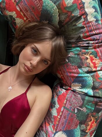 Xenia tchoumi leaked private photo uncensored HD quality