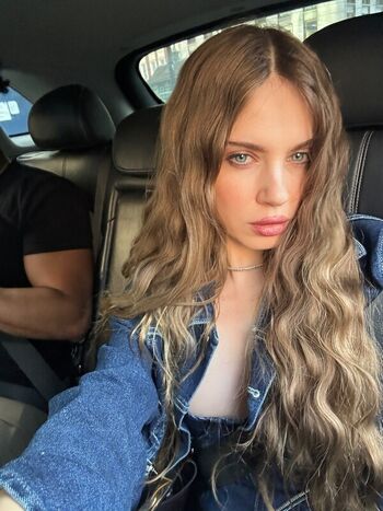 Xenia tchoumi leaked private photo uncensored HD quality