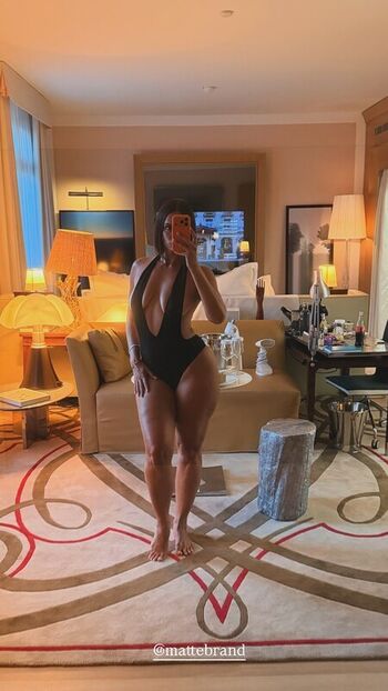 Yesjulz leaked private photo uncensored HD quality