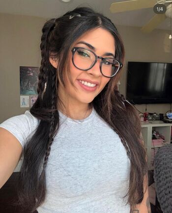 Yourprincesslol leaked private photo uncensored HD quality
