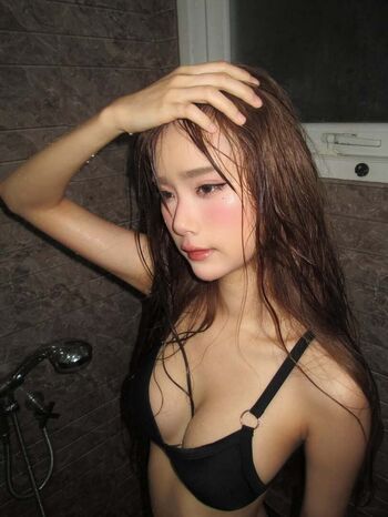 Yujeen indyy leaked private photo uncensored HD quality