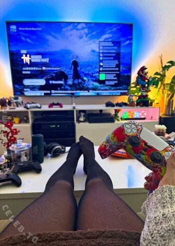 Yve gaming leaked private photo uncensored HD quality