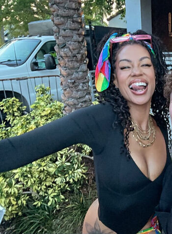 Zashia santiago leaked private photo uncensored HD quality