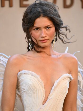 Zendaya leaked private photo uncensored HD quality