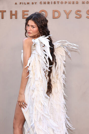 Zendaya leaked private photo uncensored HD quality