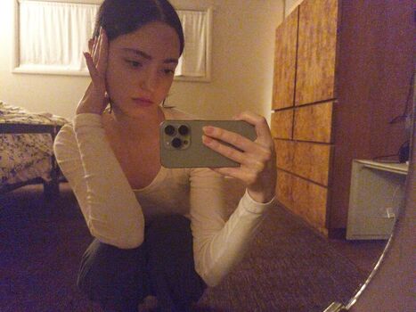 Zoeplzshutup leaked private photo uncensored HD quality