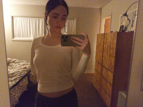 Zoeplzshutup leaked private photo uncensored HD quality